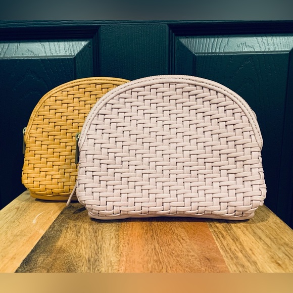 Anthropologie Handbags - Anthropologie Set of two basket weave Crossbody bag Purses pink tan